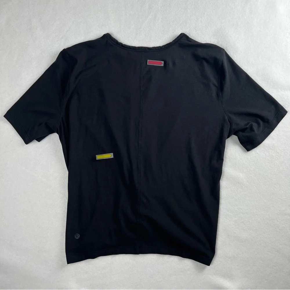 Lululemon Women’s Crescent T-Shirt Black‎ Small - Picture 7 of 9